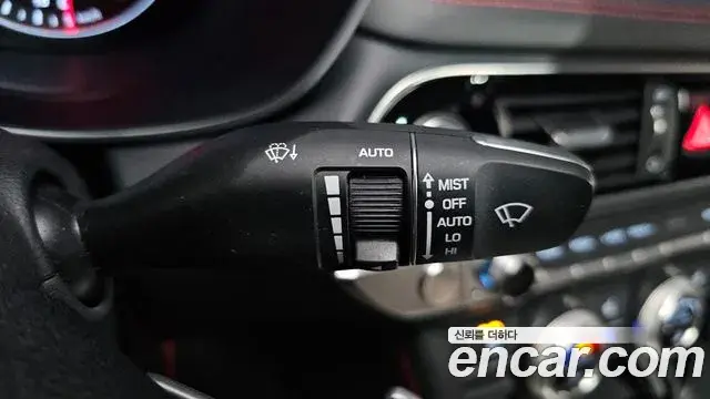 Genesis G70 2018 — Photo 6/34