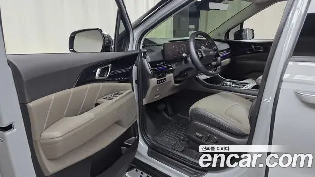 Kia Carnival 2025 — ფოტო 22/33