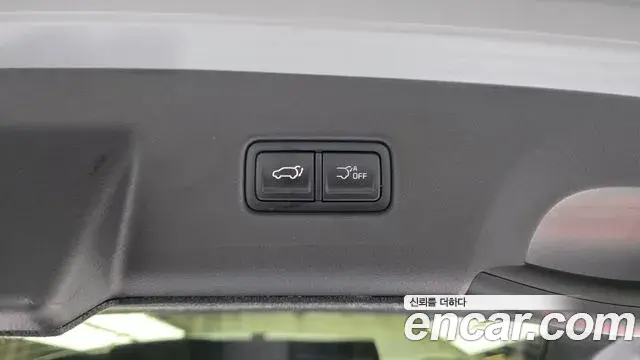 Kia Carnival 2025 — ფოტო 31/33
