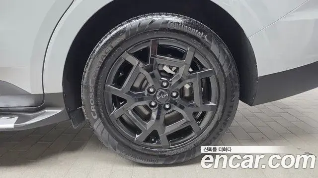 Kia Carnival 2025 — ფოტო 29/33