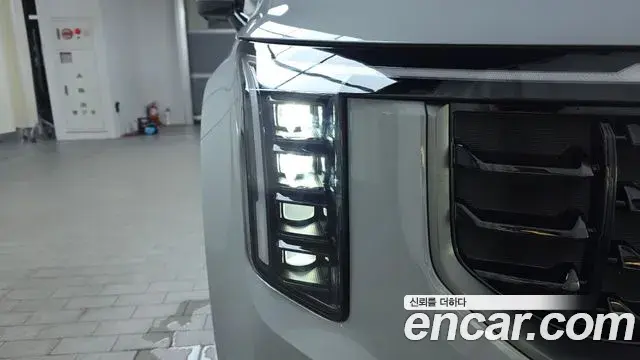 Kia Carnival 2025 — ფოტო 8/33