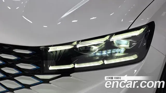 Renault Samsung Grand Koleos 2024 — Photo 14/37