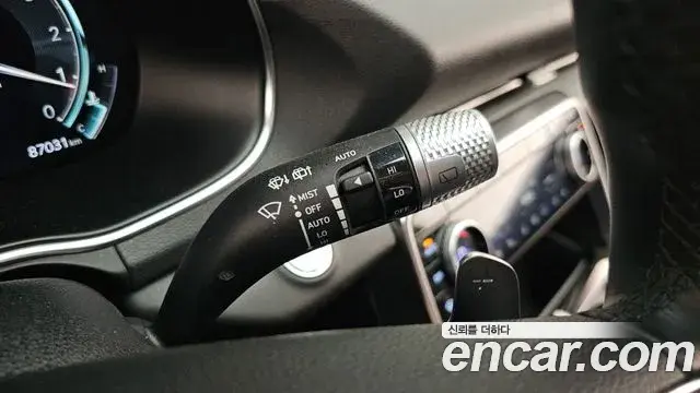 Genesis GV80 2022 — Photo 19/35