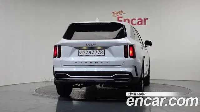 Kia Sorento 2022 — Photo 4/20
