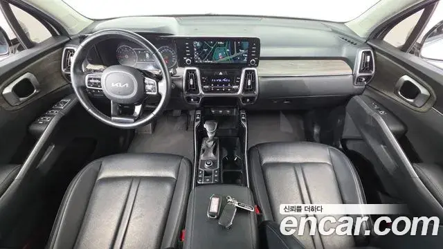 Kia Sorento 2022 — Photo 7/20