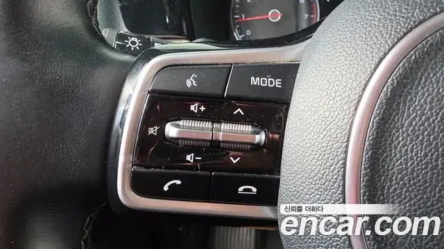 Kia Sorento 2022 — Photo 16/20