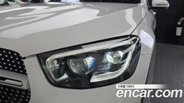 Mercedes-Benz GLC-Class 2023 — ფოტო 20/35