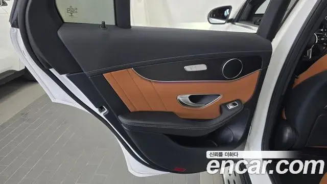 Mercedes-Benz GLC-Class 2023 — ფოტო 10/35