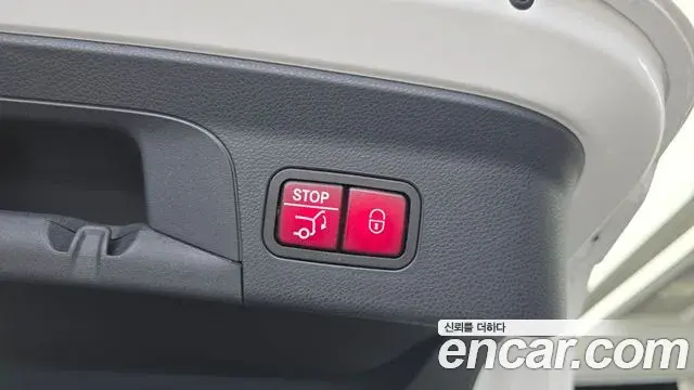 Mercedes-Benz GLC-Class 2023 — ფოტო 25/35