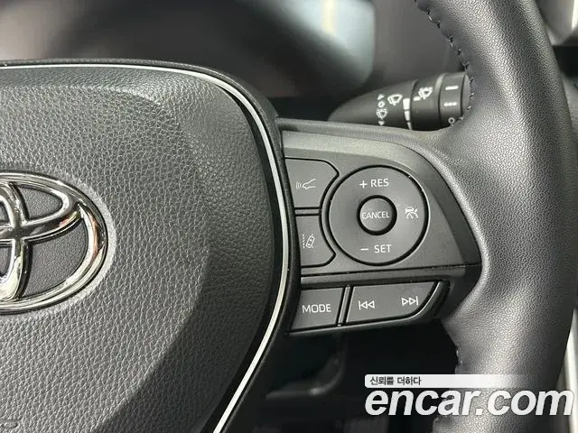 Toyota RAV4 2025 — Photo 14/20