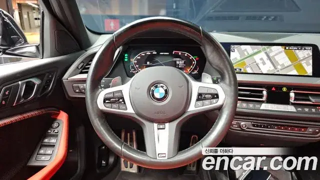 BMW 1 Series 2023 — Фото 13/20