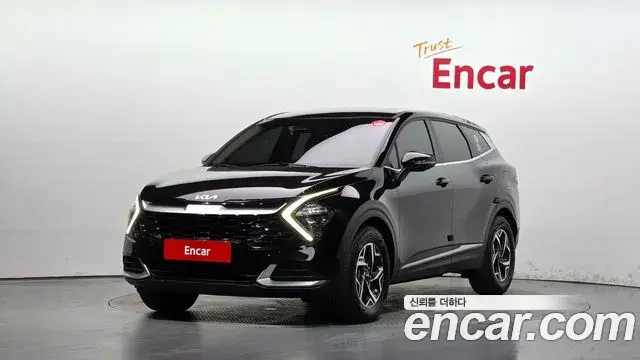 Kia Sportage 2021 — Фото 1/20