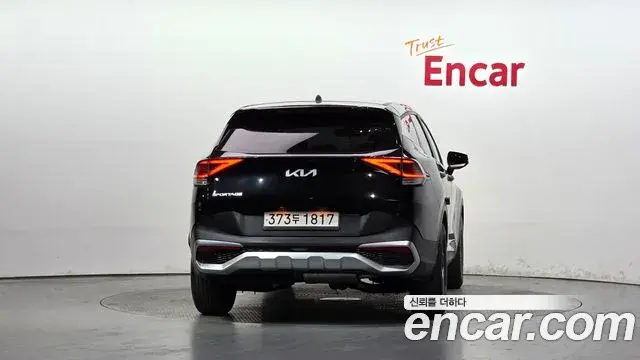 Kia Sportage 2021 — Фото 4/20