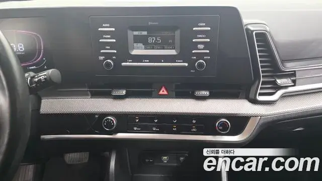 Kia Sportage 2021 — Фото 14/20