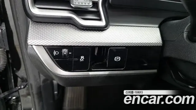 Kia Sportage 2021 — Фото 19/20
