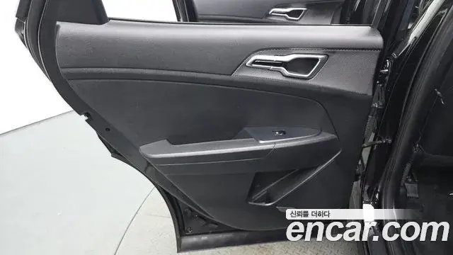Kia Sportage 2021 — Şəkil 19/31