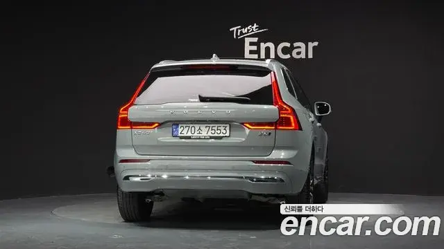 Volvo XC60 2024 — Photo 7/37