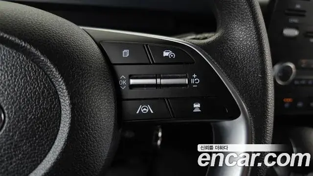 Hyundai Staria 2022 — Фото 19/20