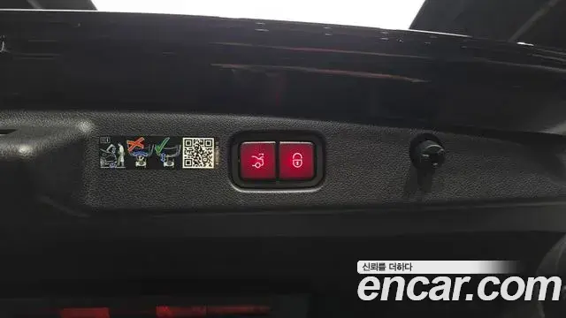 Mercedes-Benz E-Class 2025 — Şəkil 10/34
