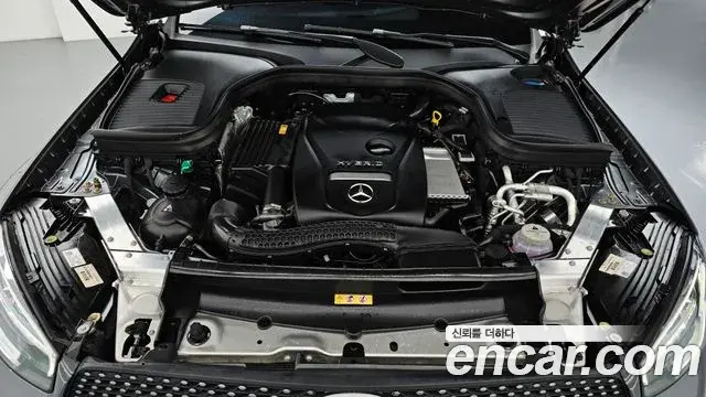 Mercedes-Benz GLC-Class 2022 — ფოტო 23/37