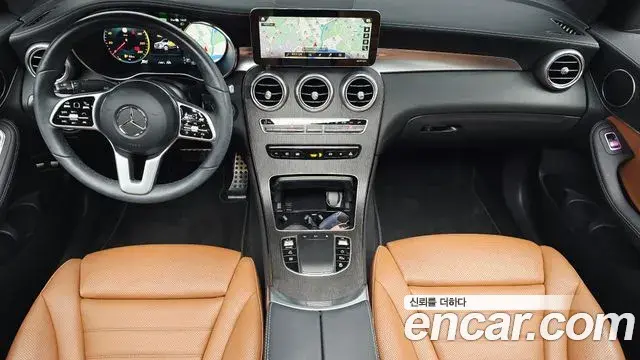 Mercedes-Benz GLC-Class 2022 — ფოტო 11/37