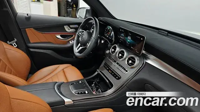 Mercedes-Benz GLC-Class 2022 — ფოტო 36/37
