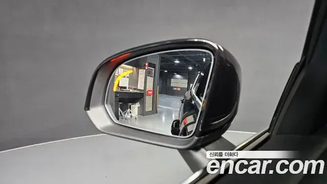 Volvo XC40 2022 — Photo 20/40