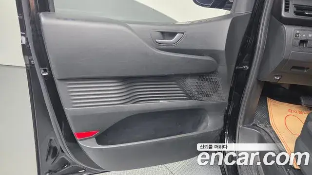 Hyundai Staria 2024 — Şəkil 1/30