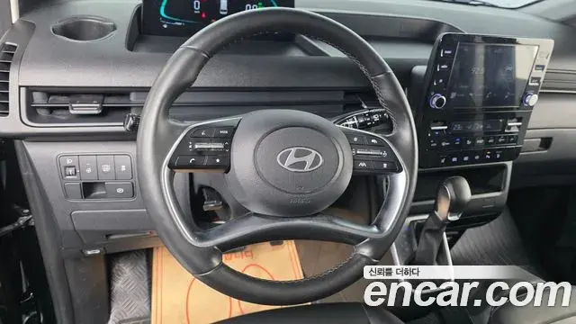 Hyundai Staria 2024 — Şəkil 25/30