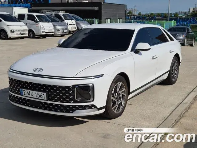 Hyundai Grandeur Hybrid 2026 — ფოტო 11/19