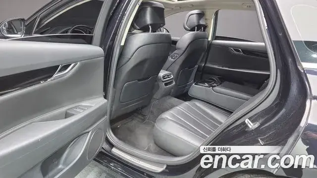 Genesis G80 2020 — ფოტო 27/35