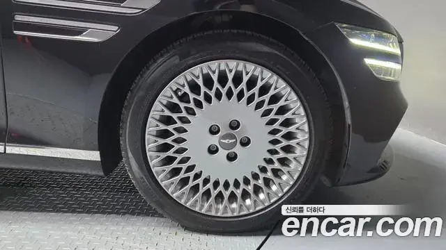 Genesis G80 2020 — ფოტო 19/35