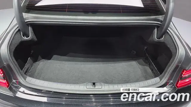 Genesis G80 2020 — ფოტო 30/35
