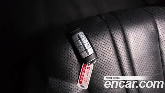 Genesis G80 2020 — ფოტო 11/35