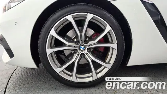 BMW Z4 2020 — ფოტო 12/33