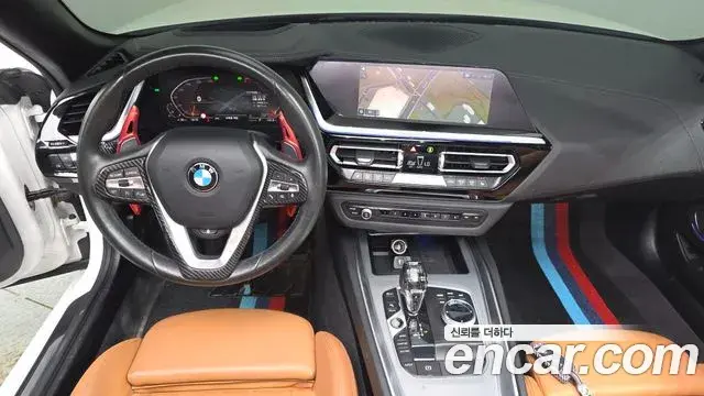 BMW Z4 2020 — ფოტო 19/33