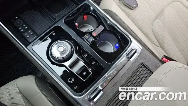 Kia Carnival 2024 — Фото 9/20