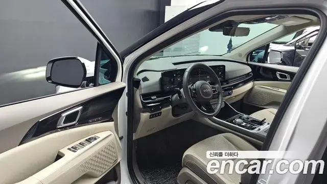 Kia Carnival 2024 — Фото 10/20