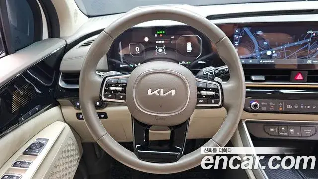 Kia Carnival 2024 — Фото 12/20