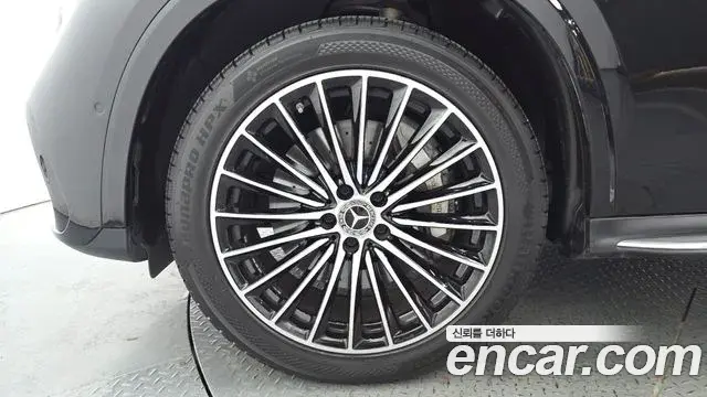 Mercedes-Benz GLC-Class 2024 — ფოტო 25/32