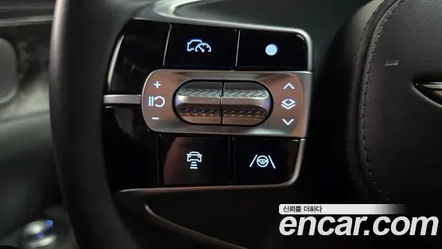 Genesis G90 2023 — ფოტო 26/42