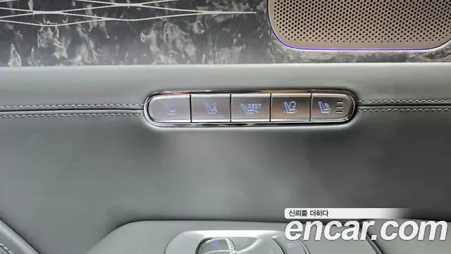 Genesis G90 2023 — ფოტო 33/42