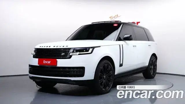 Land Rover Range Rover 2024 — ფოტო 14/39