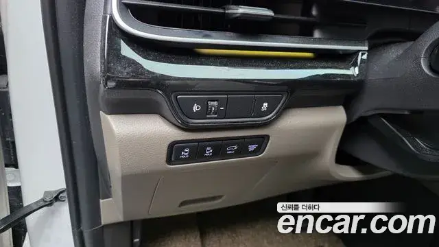 Kia Carnival 2024 — Photo 13/40