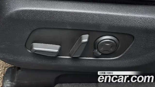 Kia Carnival 2024 — Photo 20/40