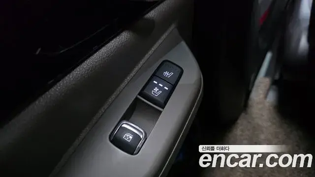 Kia Carnival 2024 — Photo 2/40
