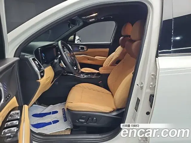 Kia Sorento 2020 — Фото 11/20