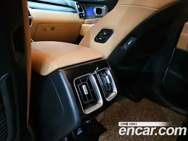 Kia Sorento 2020 — Фото 13/20