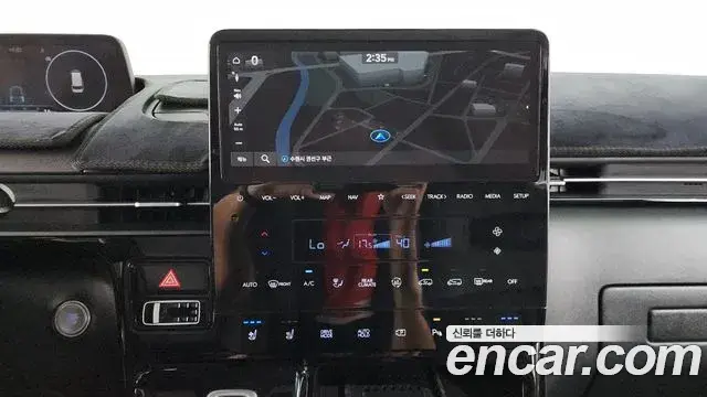 Hyundai Staria 2022 — Фото 12/20