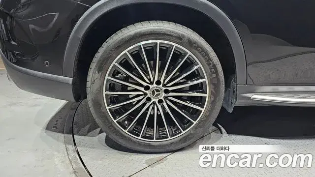 Mercedes-Benz GLC-Class 2024 — ფოტო 5/20